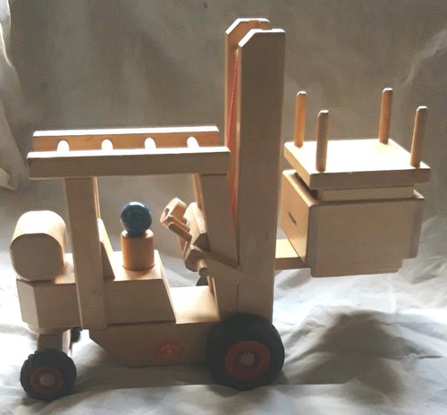 Fagus wooden forklift truck - wooden,