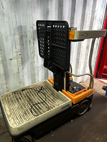 Crown stand electric pallet - crown,