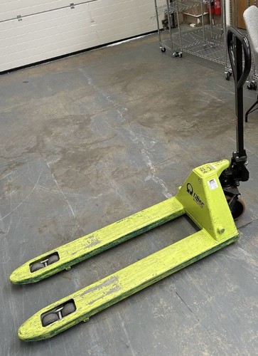 Hand pallet pump - ,