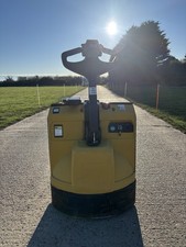 Pallet Truck Yale
