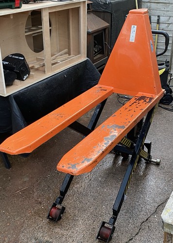Warrior scissor lift pallet - warrior,