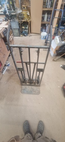 Sack truck and flat - flat, bed.