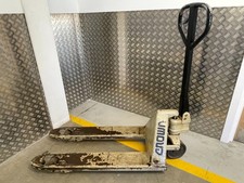 2300kg Crown PTH50-2-39 Pallet